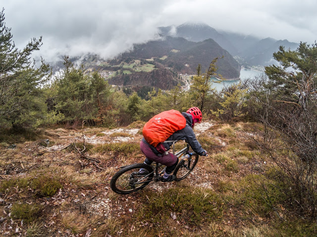 geniale mtb touren lago di garda cima oro