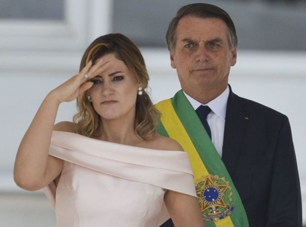 Michelle Bolsonaro posta fotos da festa da filha Laura, Comportamento