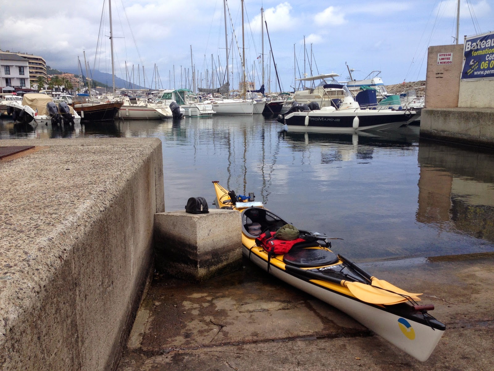 Giro Della Corsica In Kayak 25 Luglio Lo Sbarco