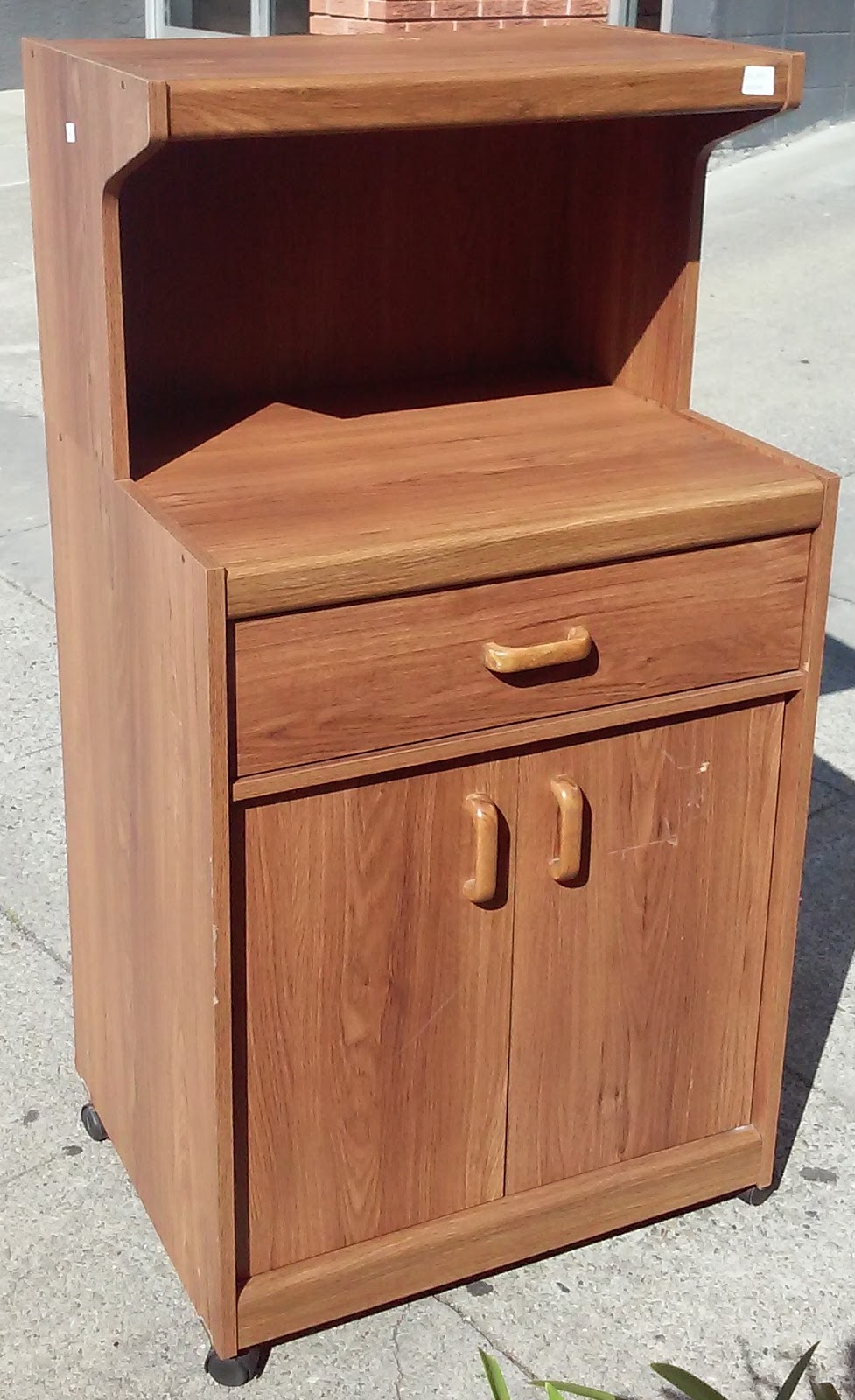 UHURU FURNITURE & COLLECTIBLES SOLD 14342 Oak Effect 49" x 25" wide