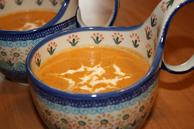 Zupa Pomidorowa Tomato Soup, a delicious hot soup with many layers of flavor! 