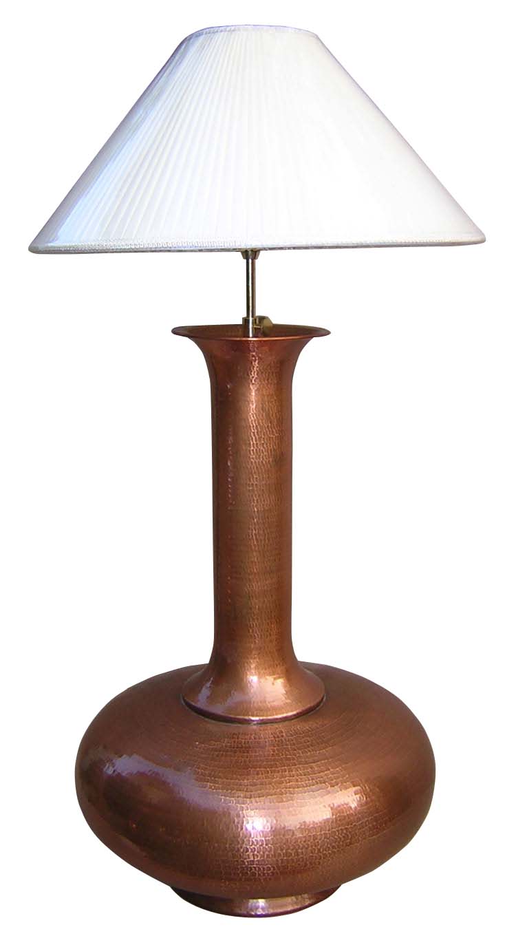 KERAJINAN LAMPU HIAS DARI TEMBAGA DAN KUNINGAN DI TUMANG CEPOGO