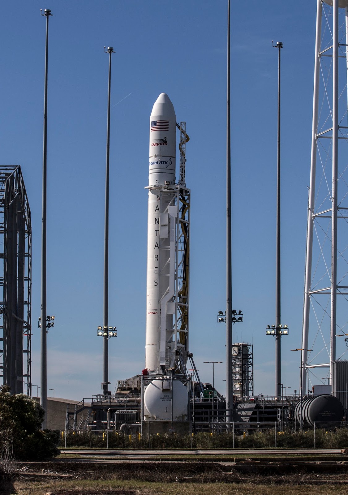 Spacex Has A Successful Rocket Launch And The Rocket Did Not