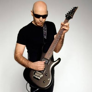 Joe Satriani - Master Guitar World
