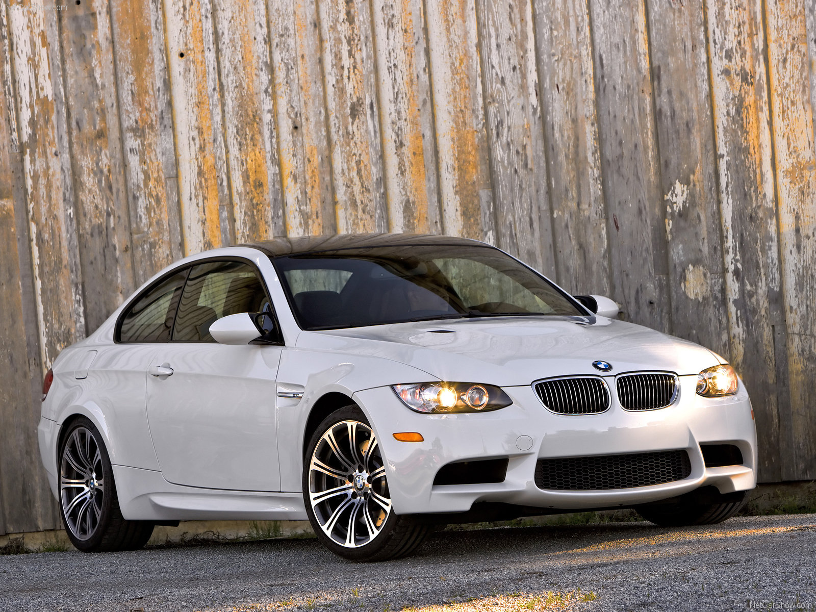 2011 Bmw m3 coupe wallpaper #4