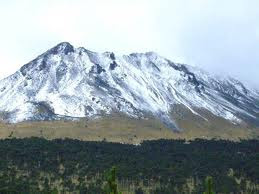 ASI AMANECIÓ HOY EL NEVADO DE TOLUCA.