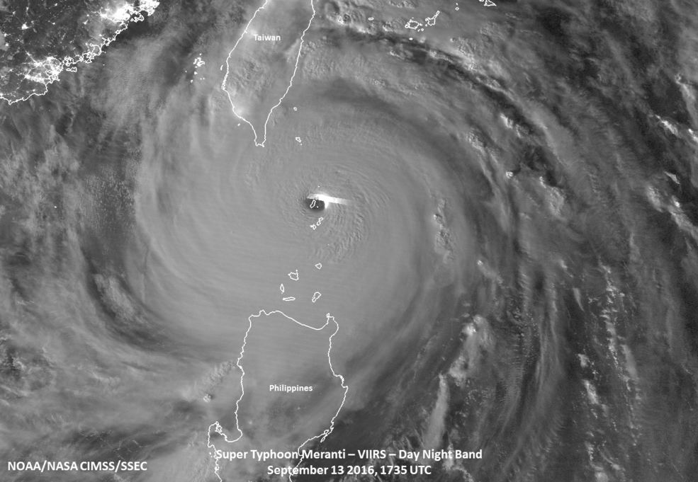 Super Typhoon Meranti has landed on mainland China Meranti-nppnight-91416