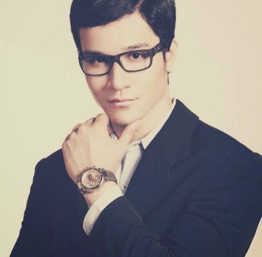 Biodata dan Foto Ikhsan Saleh Biodata dan Foto Ikhsan Saleh