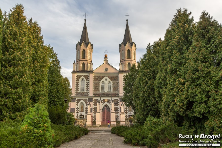 Imponujący kościół WNMP w Puńsku 
