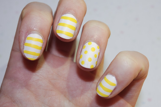 yellow matte nail art image