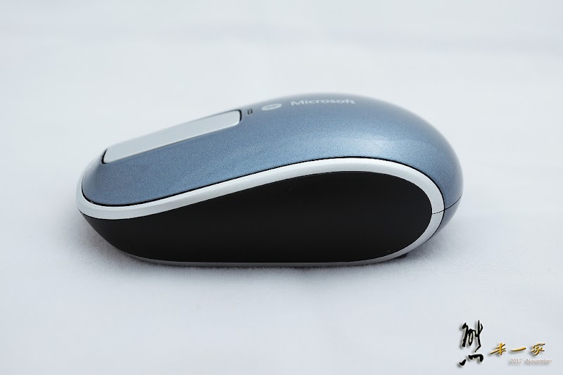 觸控藍牙滑鼠開箱|微軟Microsoft Sulpt Touch Mouse