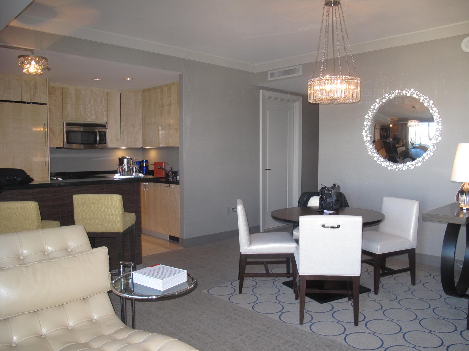 LAS VEGAS DAZE: Cosmopolitan Las Vegas February Trip Report