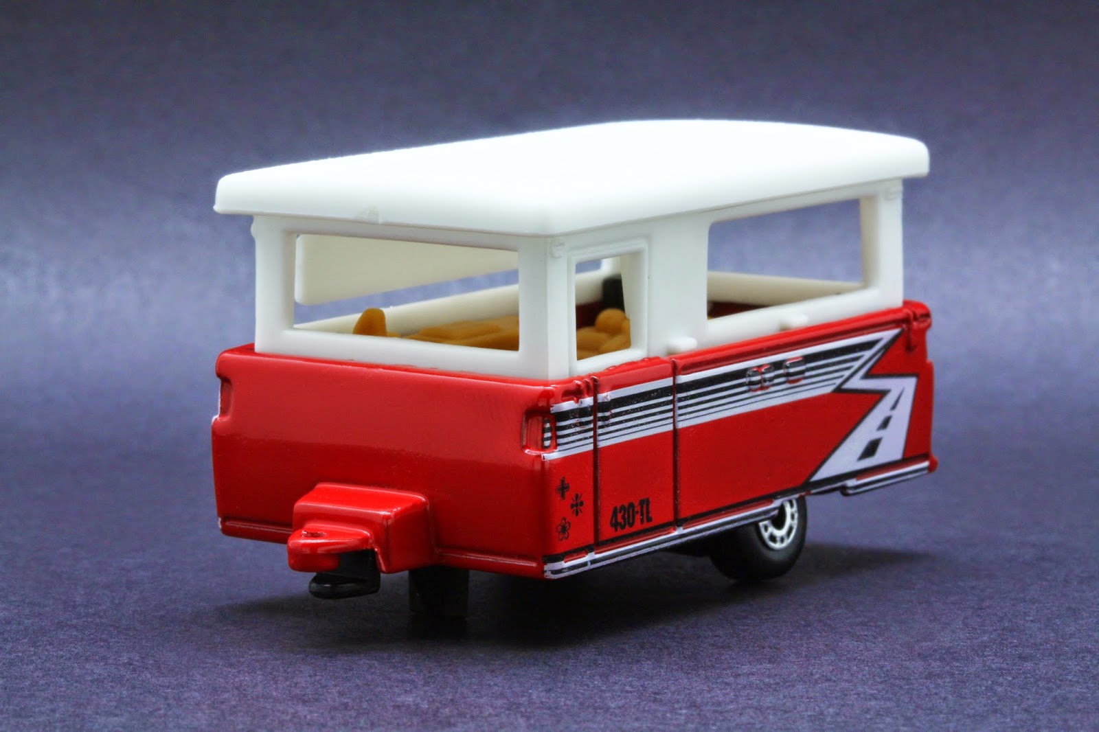 Diecast Hobbist 2000 Matchbox MB62 96355 Pop Up Camper