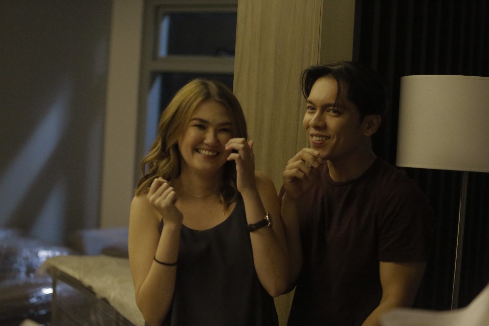 Manual to Lyf "Exes Baggage" touches on being caught in the middle of