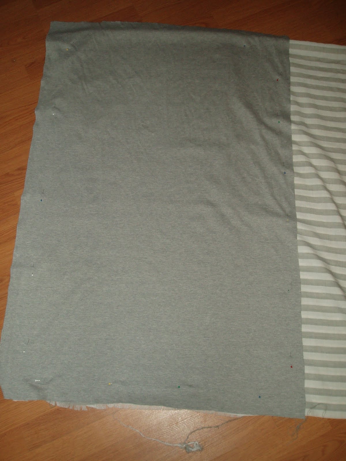 owen's olivia Simple Pillowcase Dog Bed {Tutorial}