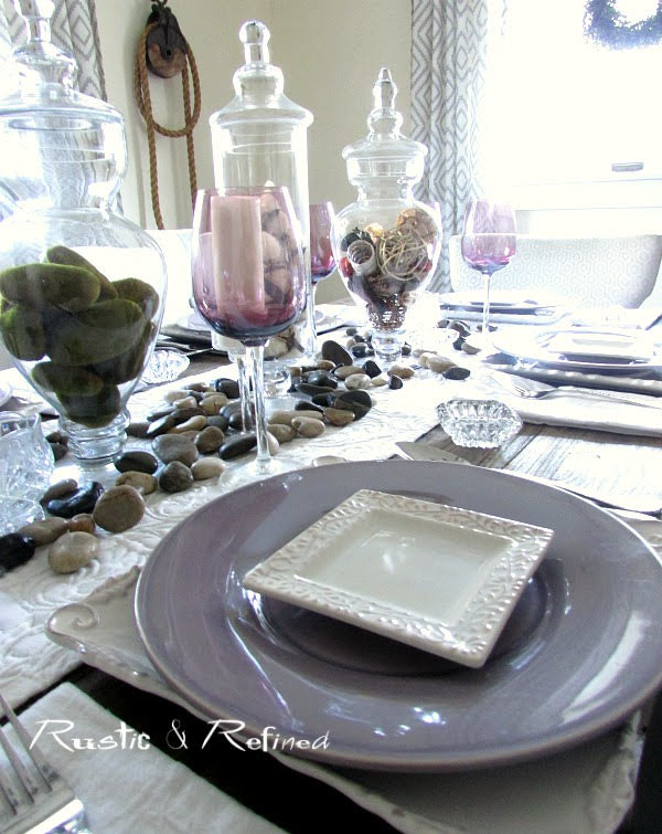 Entertaining family and friends with a Purple Summer Tablescape