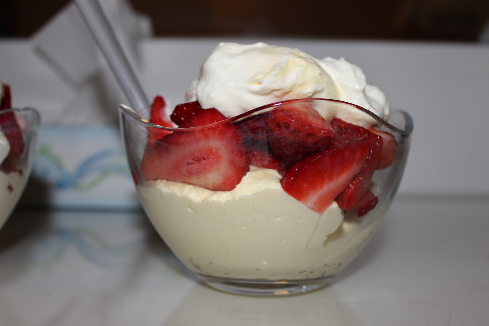 beautylicia: Vanille Pudding, Erdbeeren und Sahne!