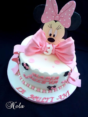 Tort Minnie Mouse roz