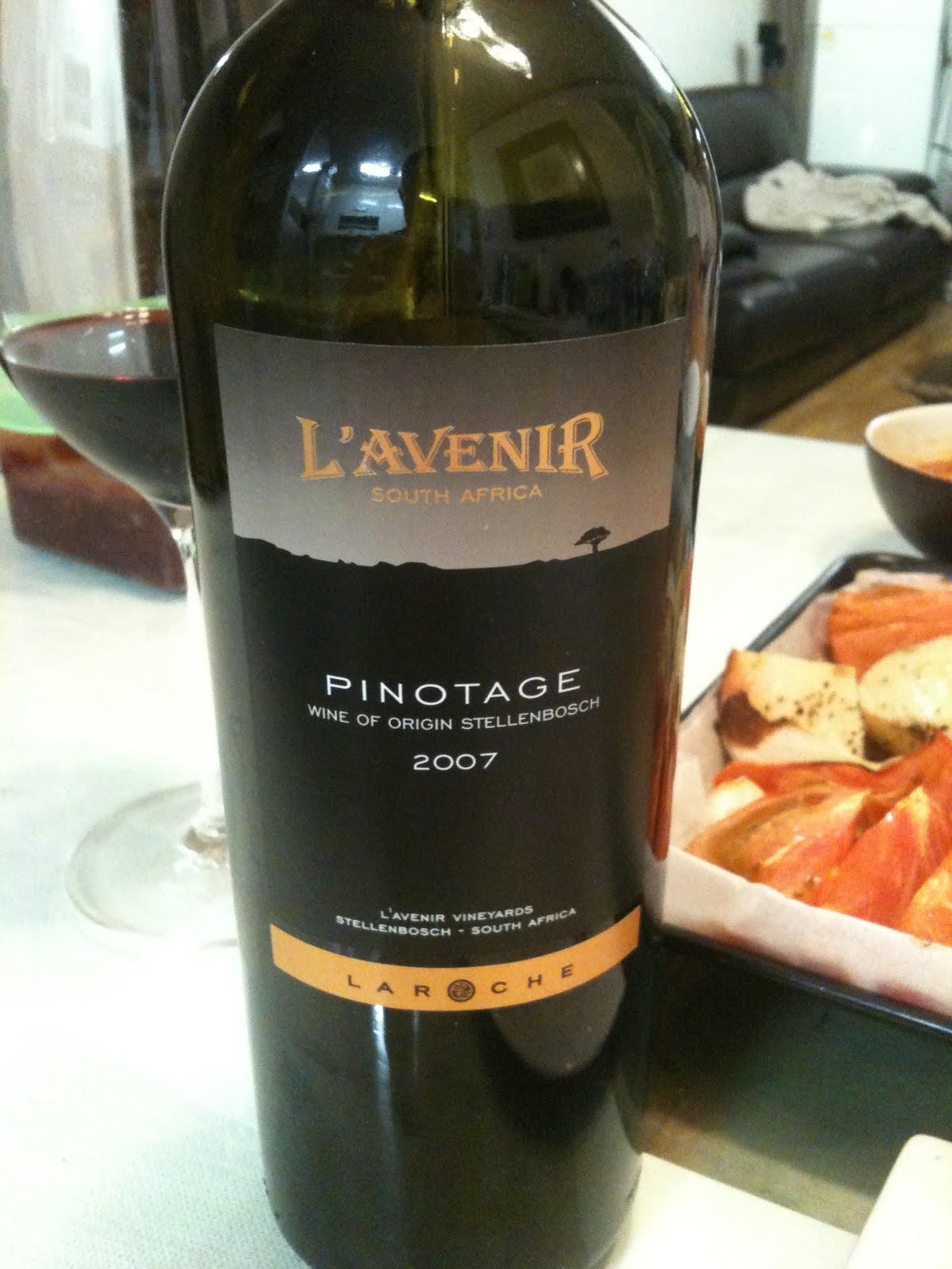 피노타지(Pinotage) 품종 와인 2가지 FAIRVIEW & L'AVENIR