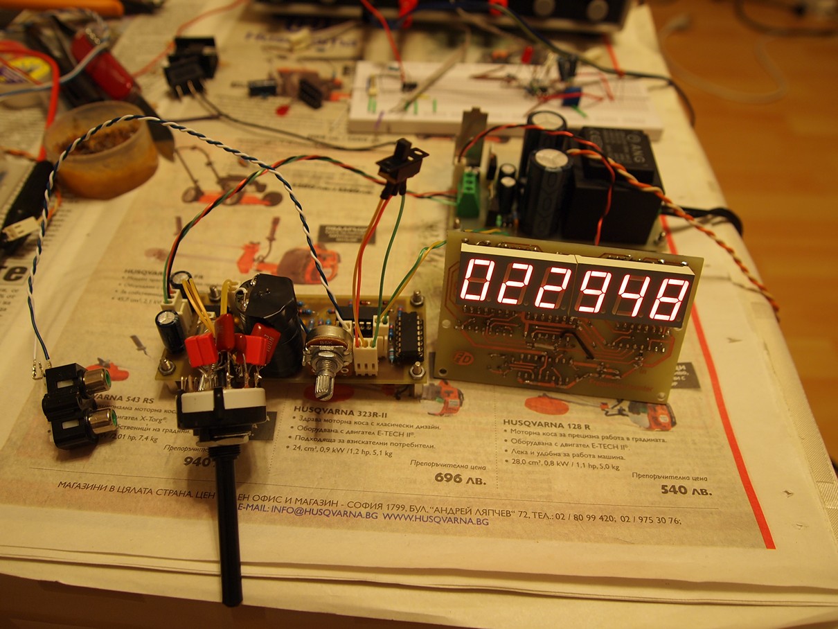 DIYfan: Audio Oscillator with Frequency Counter