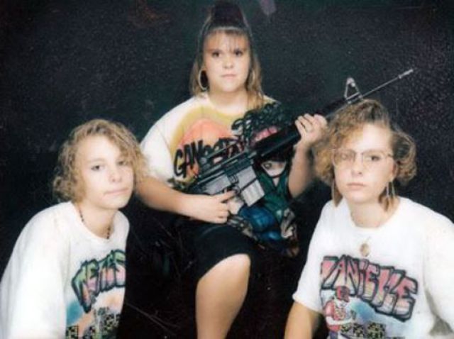 oddly strange awkwardly funny family photos from the 1980s