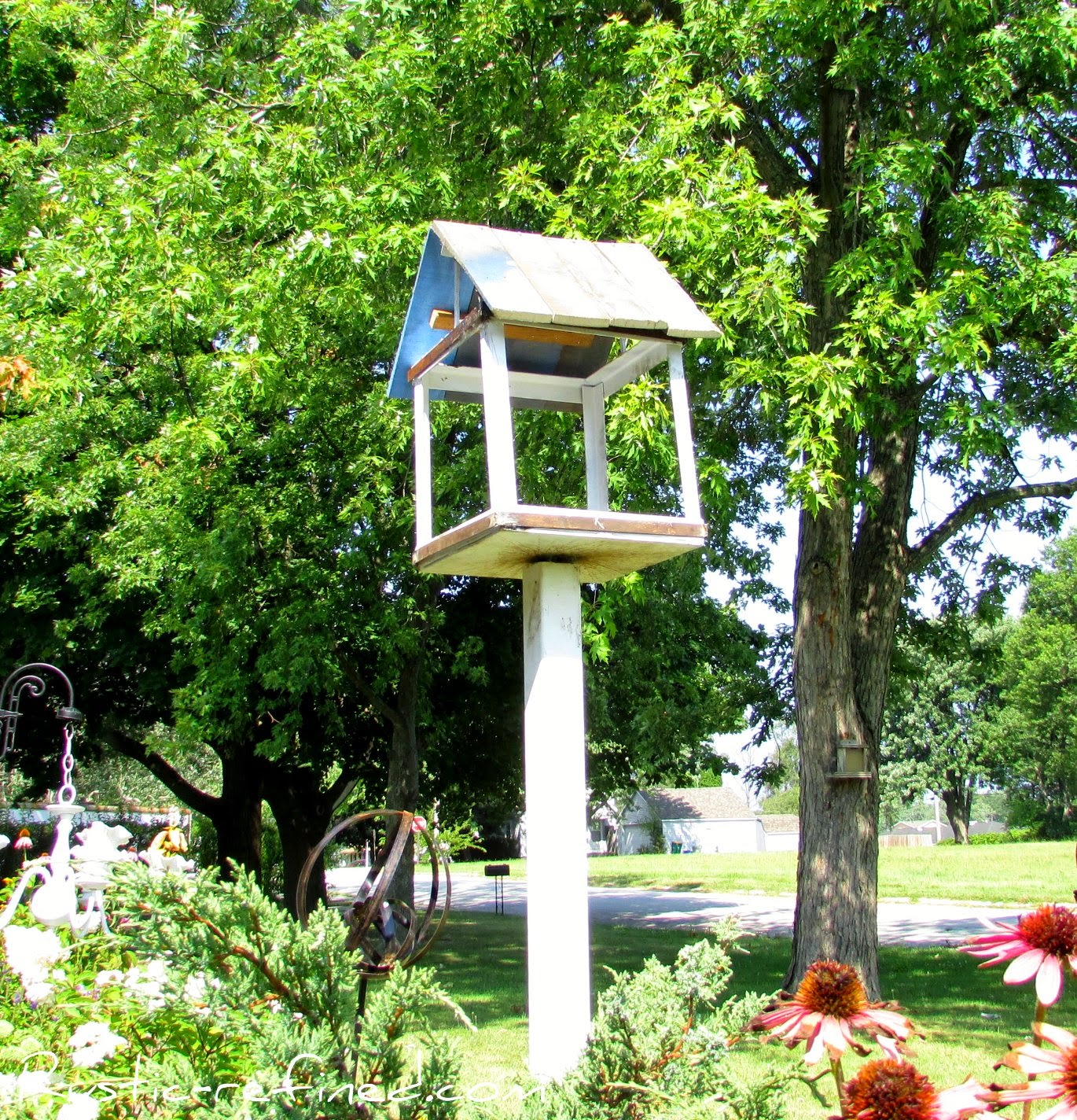 Yard Art Fest Rusty Metal Bird Feeder using metal scrap Rustic
