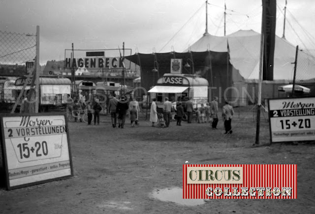 roulottes caisses et façade d'entrée du cirque Allemand 