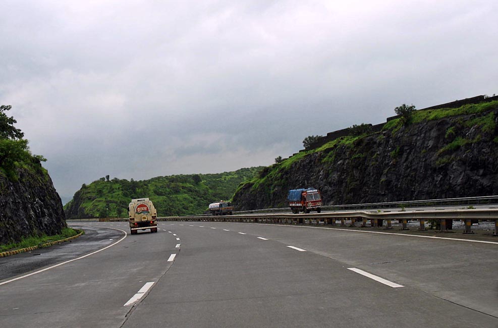 Stock Pictures Mumbai Pune Expressway