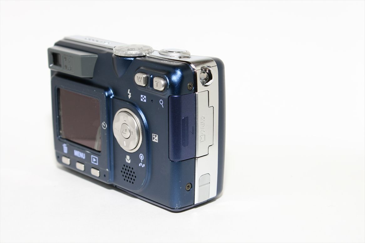 書き溜め space Nikon COOLPIX 5200 E5200 プラチナブルー