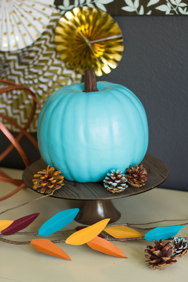 Pretty and modern Thanksgiving table ideas #thanksgivingtable #thanksgivingdecor #thanksgivingcenterpiece #thanksgivingplacesetting #modernthanksgiving #givethanks Pretty and modern Thanksgiving table ideas #thanksgivingtable #thanksgivingdecor #thanksgivingcenterpiece #thanksgivingplacesetting #modernthanksgiving #givethanks
