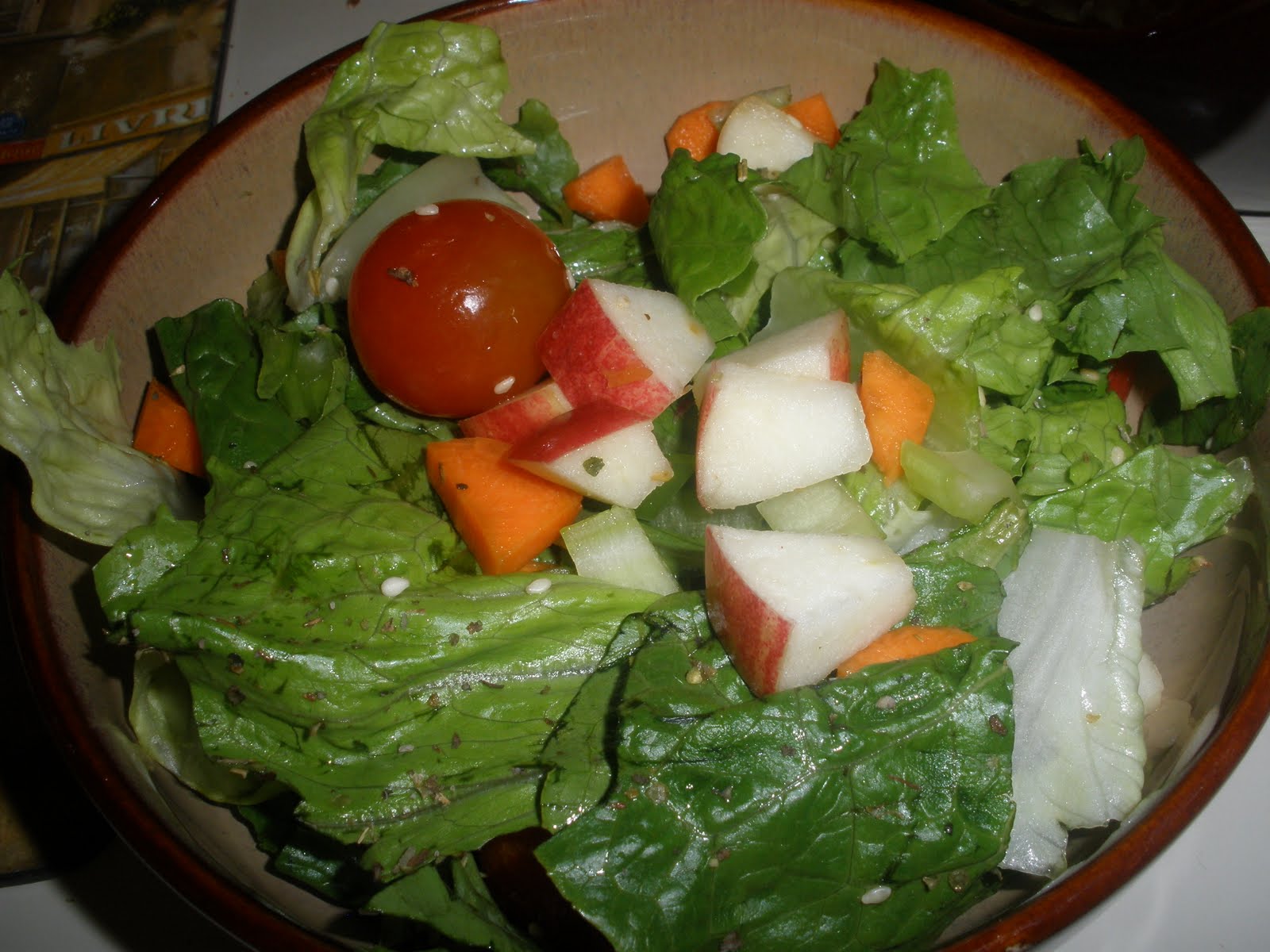 Danielle's Cookbook Fresh Garden Salad