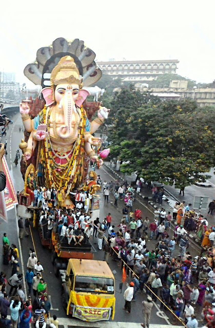 Khairatabad Ganesh nimajjanam photos 2016 Khairatabad Ganesh nimajjanam photos 2016