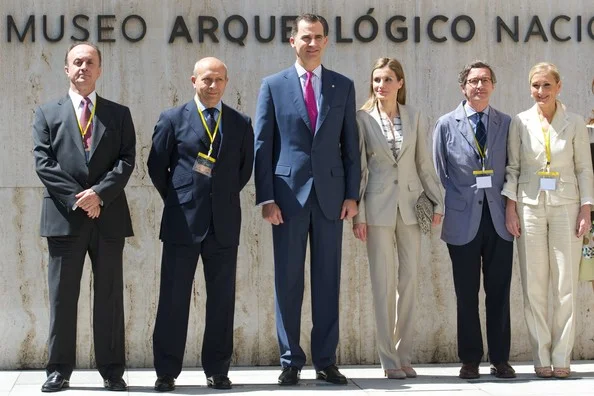 Prince Felipe and Princess Letizia visited Archaelogical Museum in Madrid