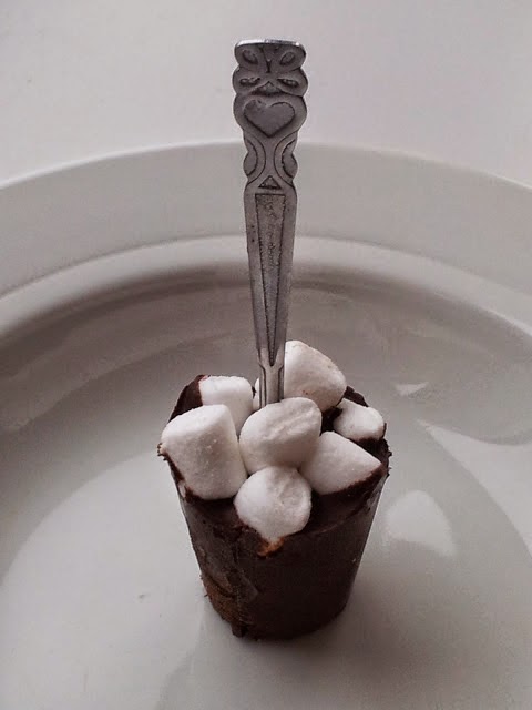 Chokolade på en ske / Chocolate on a Spoon