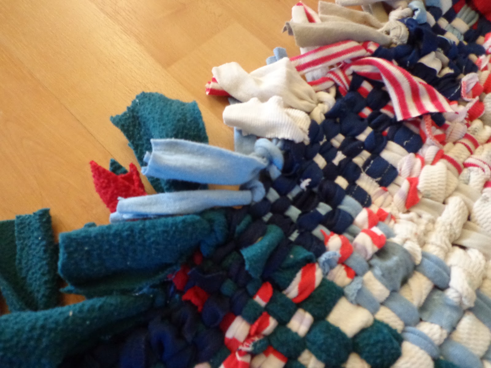 Proverbs 31 Living: A Rectangular Woven Rag Rug for October