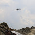Heli MI-8 Lakukan Water-Bombing Wilayah Terdampak Likuifaksi Sulteng