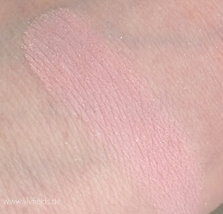 Swatch Kiko Eyeshadow 140 Macropearly Powder Pink