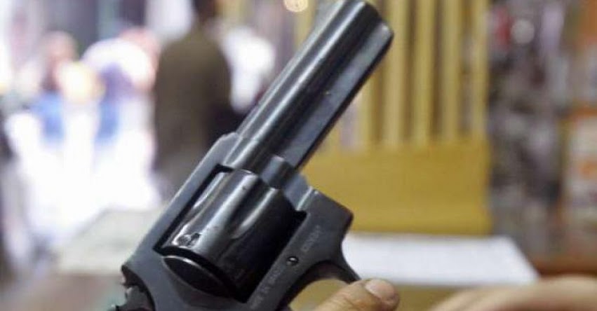 Profesores de Florida en Estados Unidos podrán portar armas en las aulas Profesores de Florida en Estados Unidos podrán portar armas en las aulas
