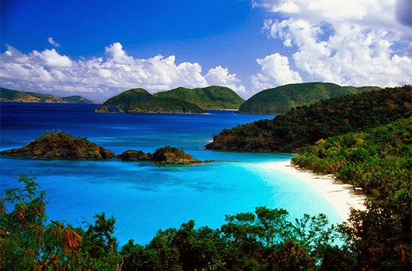 beautiful beach and Cool Island-Trunk Bay, Virgin Islands