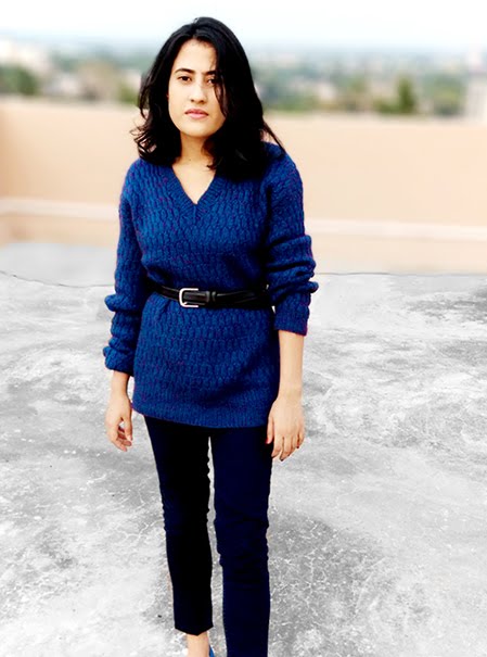 SHADE OF BLUE | STYLE PANORAMA: FASHION AND ILLUSTRATION BLOG FROM DHEERA JOSHI blue v-neckline sweater ,black leather belt