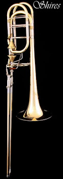 TROMBONE BAIXO - Instrumento do naipe de trombones o mais grave - usado muito nas Big Bands