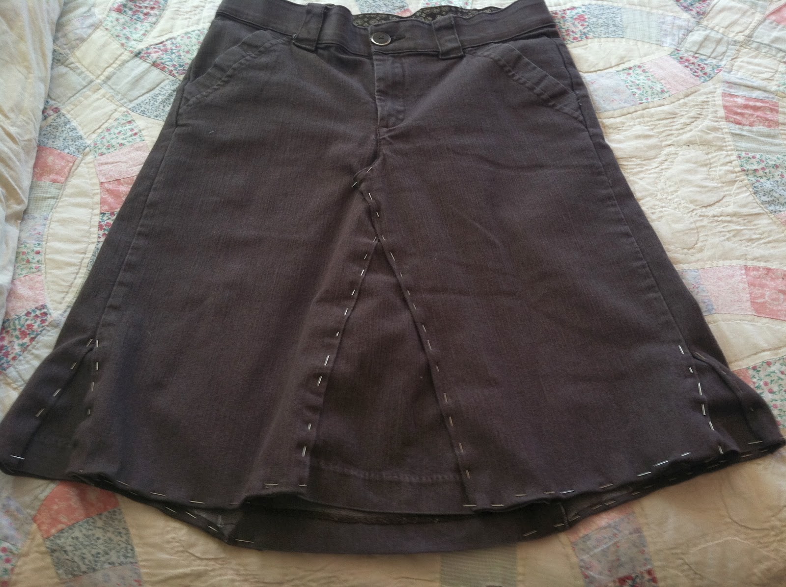 Calico Sisters: It's Finished! Vol.2 // Pants to Skirt Tutorial