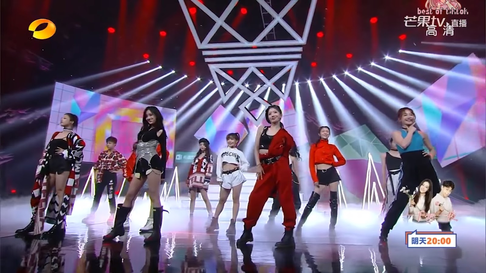 All About GIRLS' K-POP中国版「PRODUCE101 -創造101-」から最終デビューのガールズグループ「Rocket Girls “火箭少女”」が誕生! ミギとソニを中心に早くもステージ活動を開始