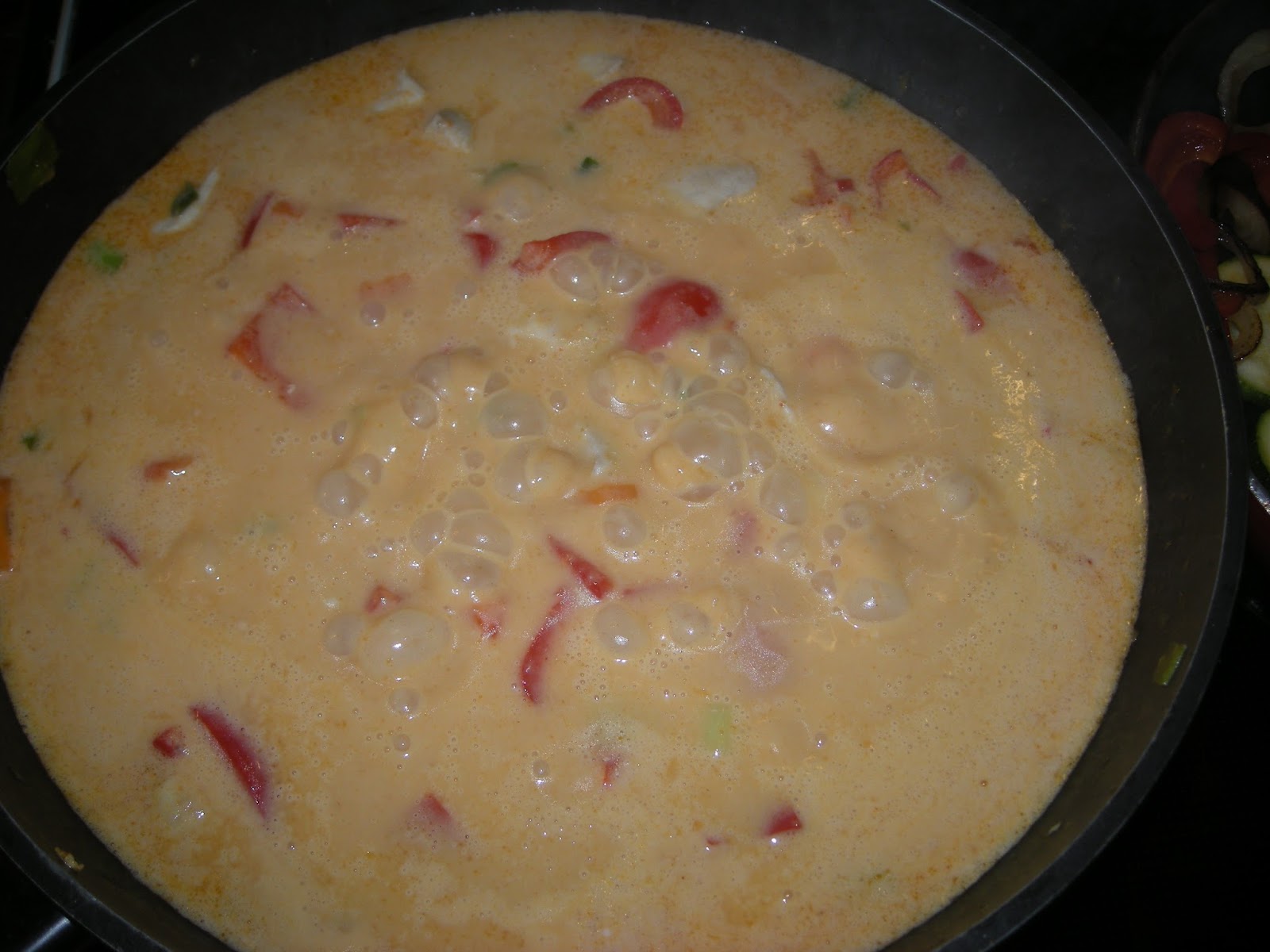 Heiner kocht! Rotes ThaiCurry mit Hähnchen