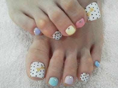 2016_summer_pedicure_colors