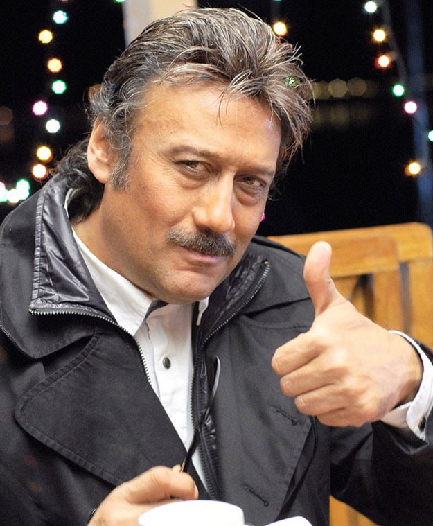 Jackie Shroff Wiki, Movies,affairs, Biodata, Contact-info, Family, News