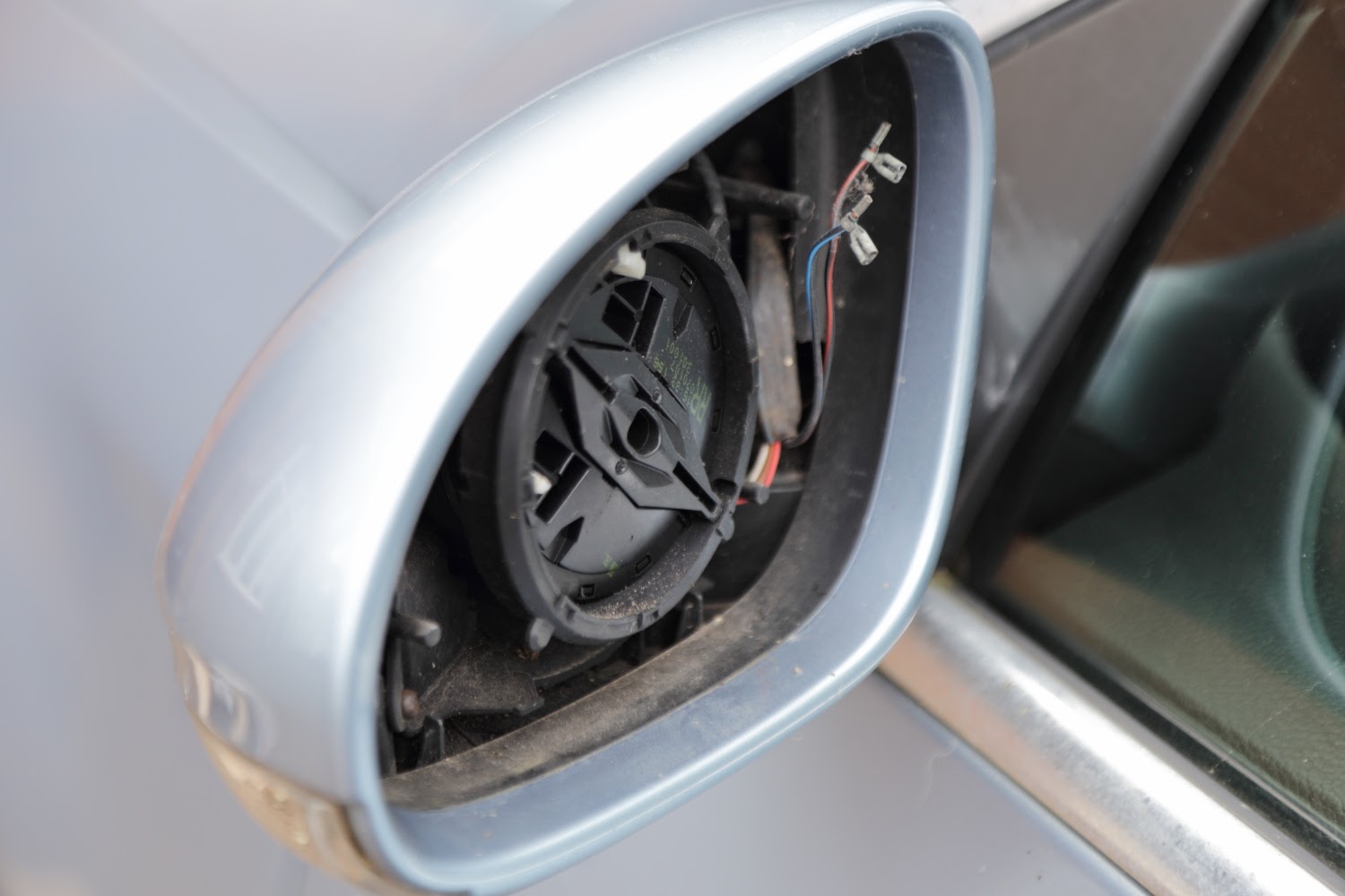 VW Golf Mk4 TDI Diesels Advice, Tips and Reviews Replacing Wing Mirror