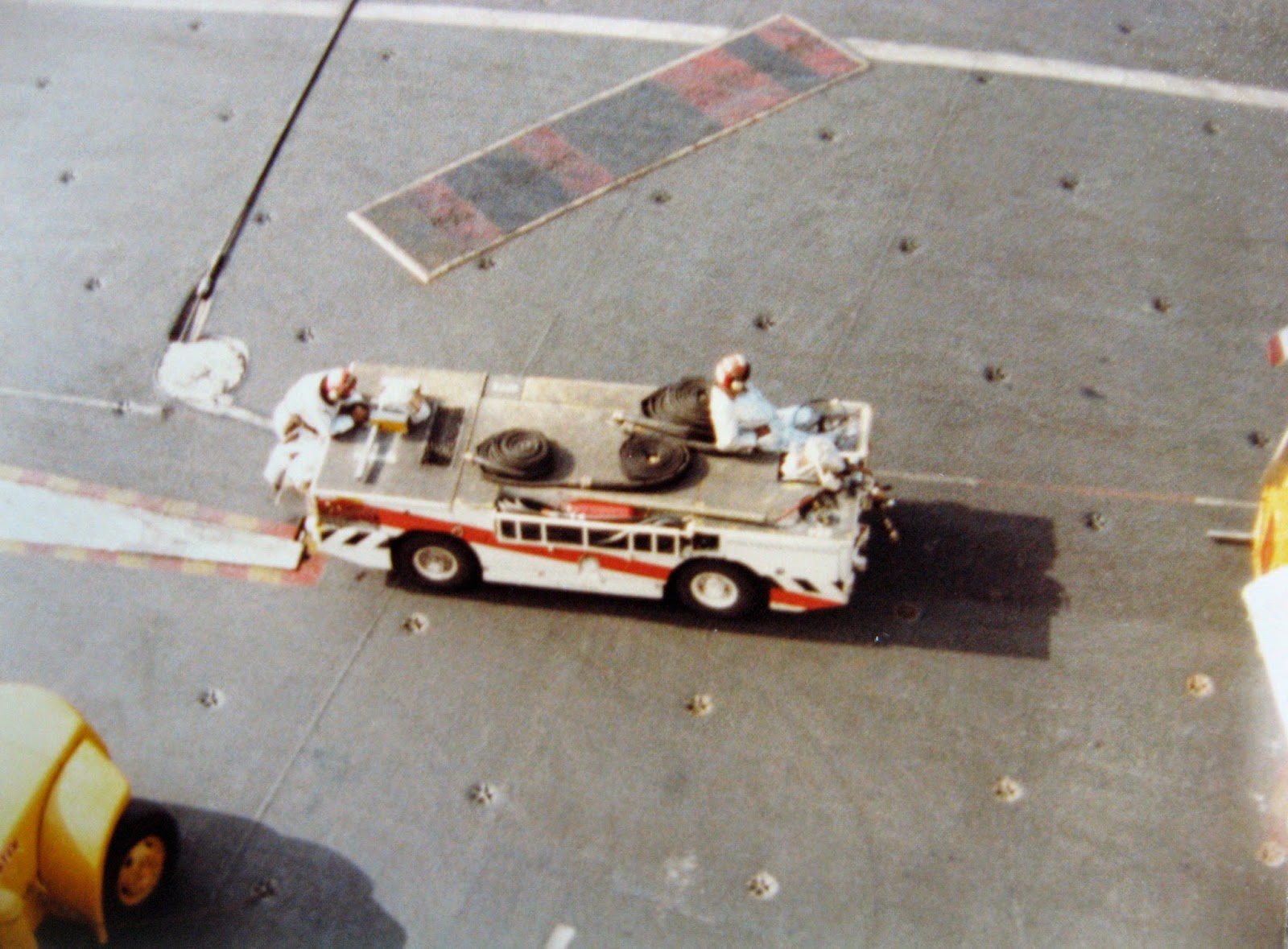 Crash 'n Salvage vehicle Nimitz flight deck 1982/83