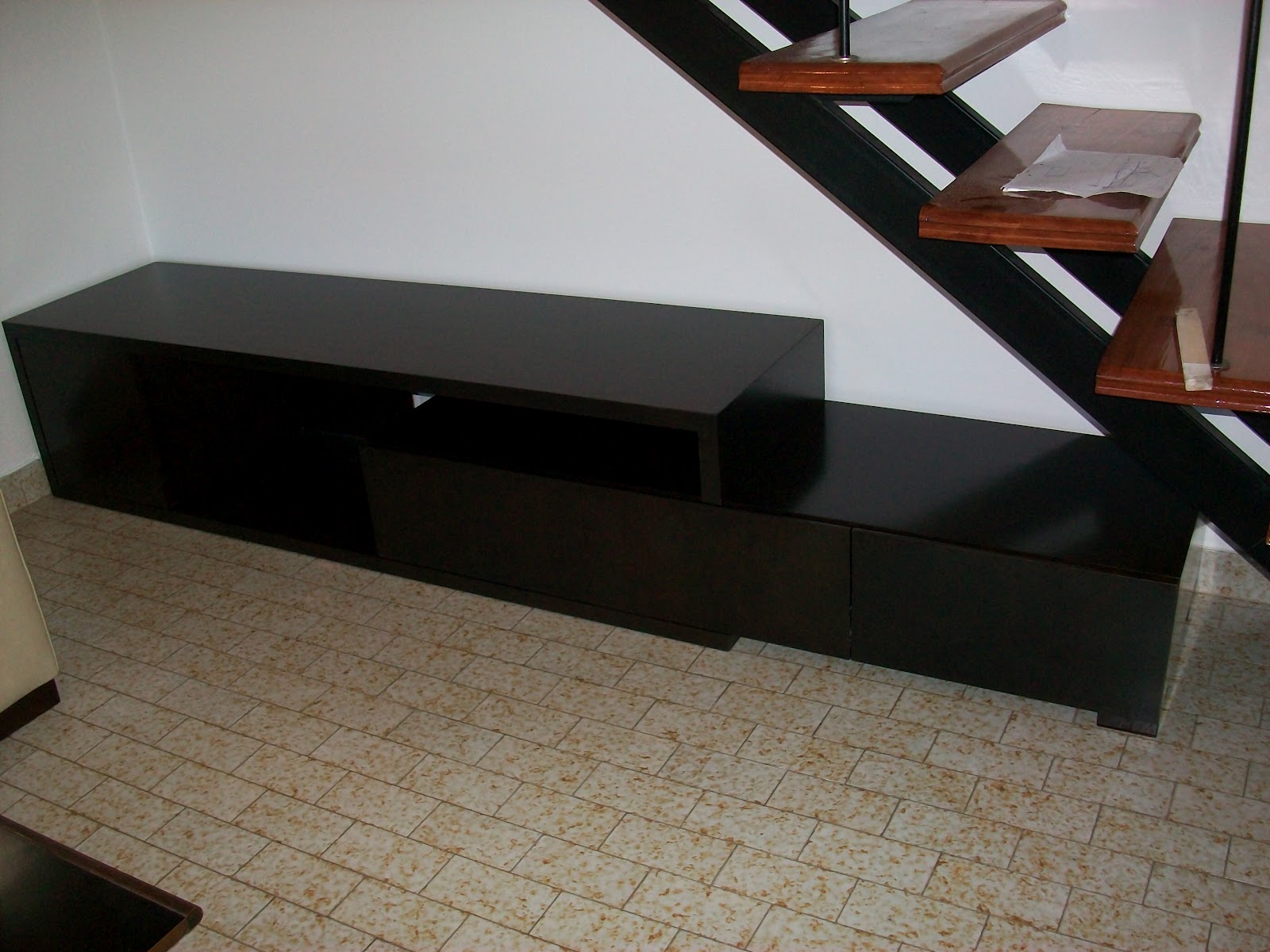 Carpintería Cipresso: Muebles bajos para LCD