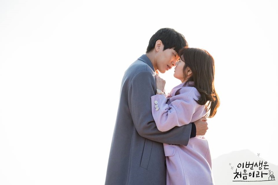 Playlist Empie: 10 OST Drama Korea Terbaper 2017 - empiechubby.com
